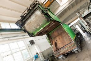 COMPACTORS